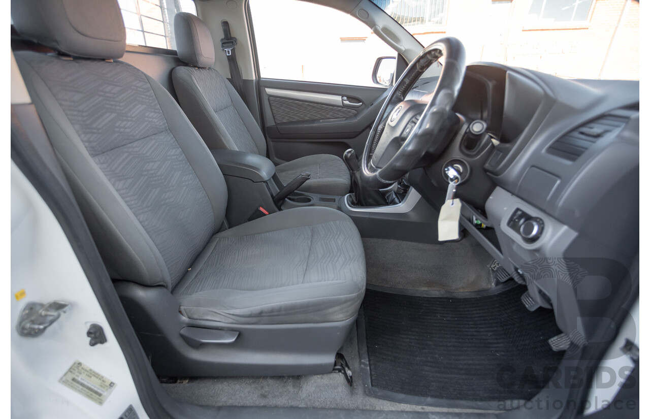 6/2013 Holden Colorado LX RG C/Chas Summit White Turbo 2.8L