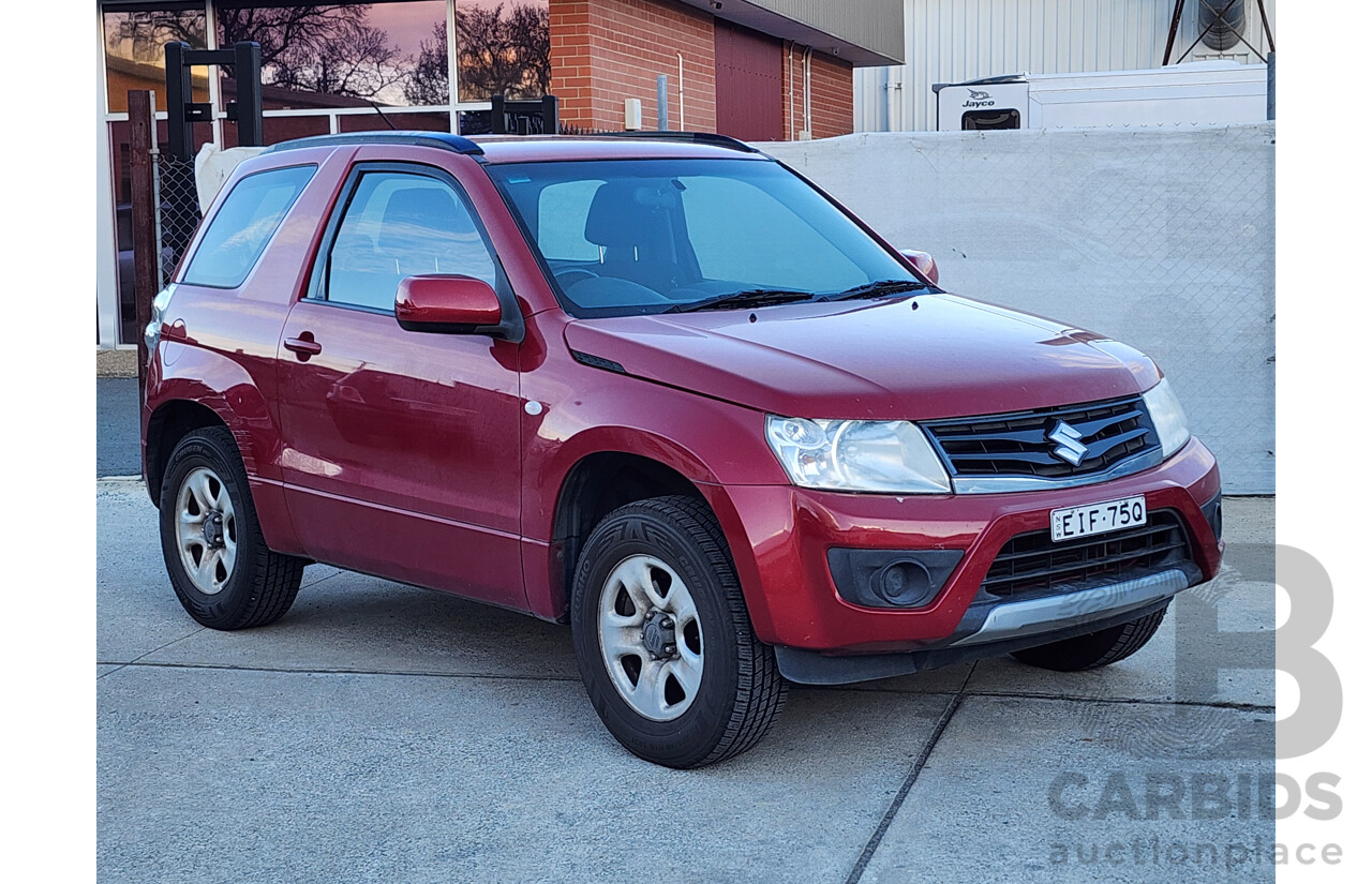 09/2013 Suzuki Grand Vitara (4x4) JT MY13 2d Wagon Red 2.4L