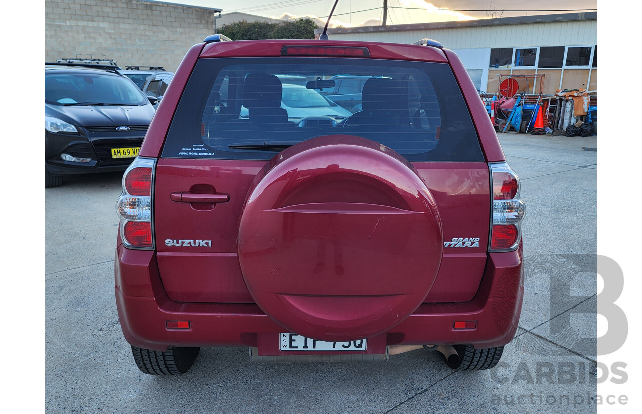09/2013 Suzuki Grand Vitara (4x4) JT MY13 2d Wagon Red 2.4L