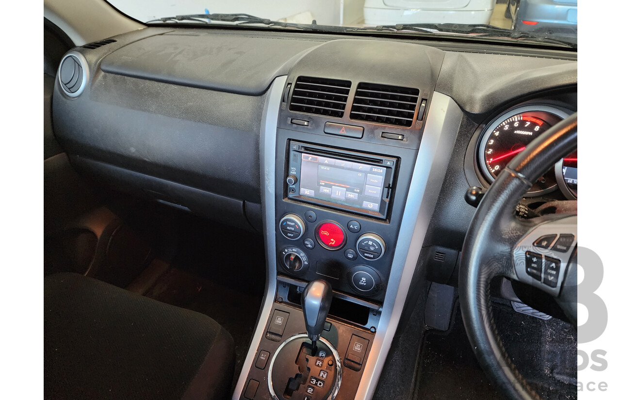 09/2013 Suzuki Grand Vitara (4x4) JT MY13 2d Wagon Red 2.4L