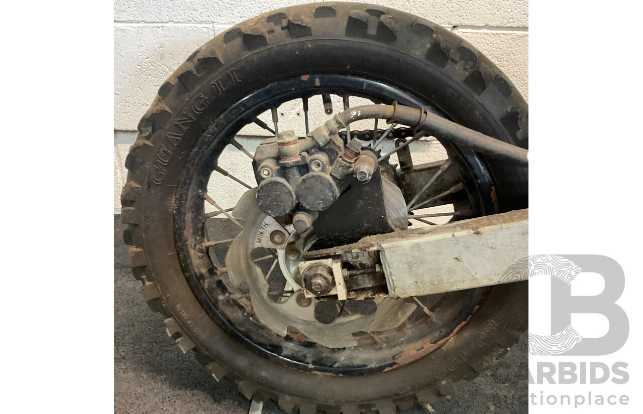 ATOMIK Dirtbike
