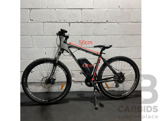 NCM Prague Electric Mountain Bike