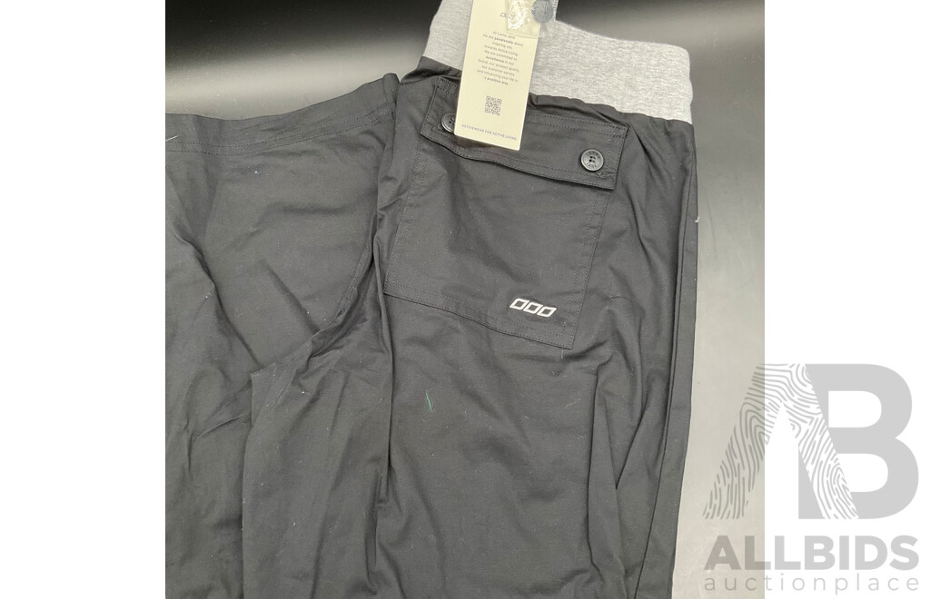 Assorted Women's Gym Clothing Size S, XS and 10, Including LORNA JANE, ADIDAS and BONDS Underwear - Lot of 4