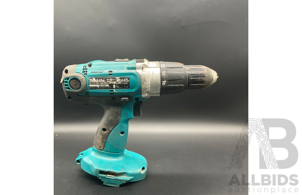 MAKITA 18V Hammer Drill ( Skin Only )