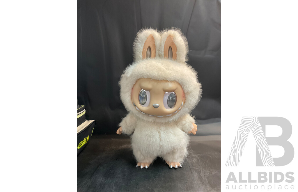 Monster Labubu