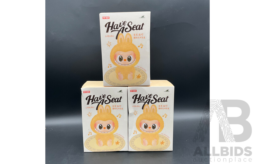 LABUBU ASSORTED ( LOT of 3 )