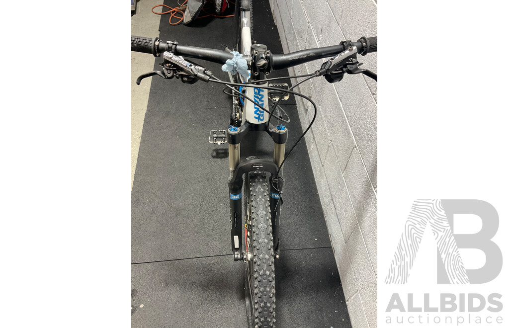 GIANT TRANCE X 29ER Trail Bike