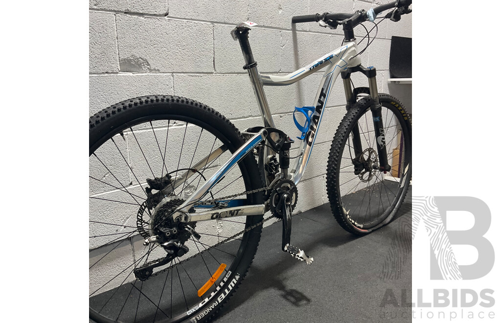 GIANT TRANCE X 29ER Trail Bike