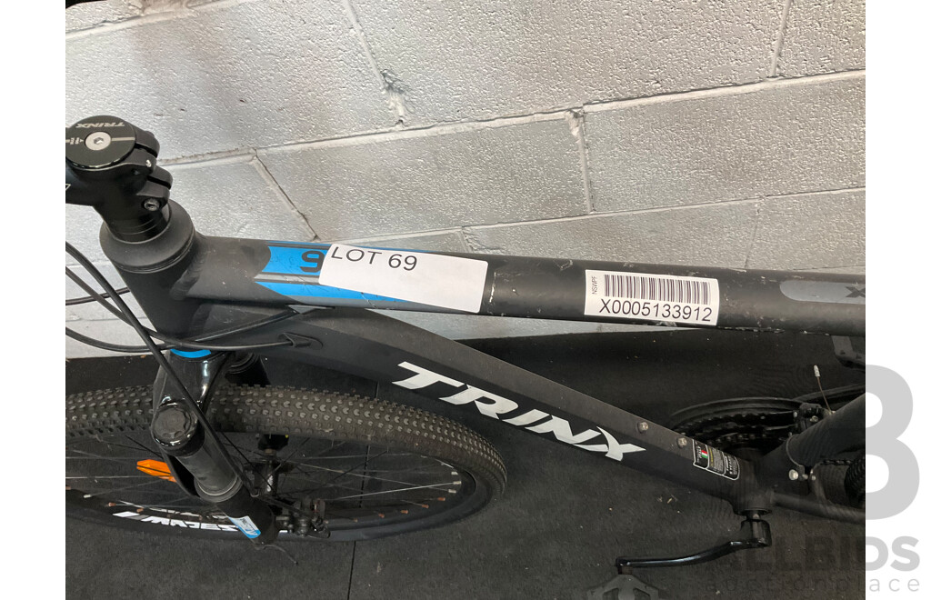 TRINX Mountain Bike