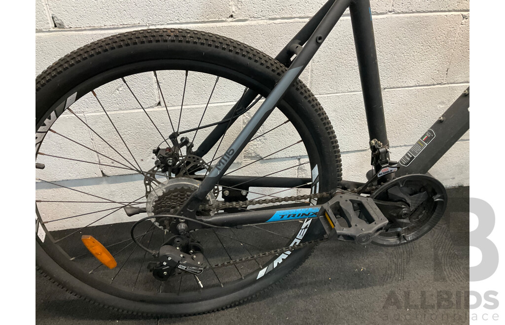 TRINX Mountain Bike