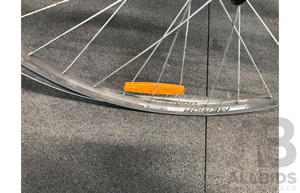 MERIDA CROSSWAY Bike ( with Customized Handlebars )