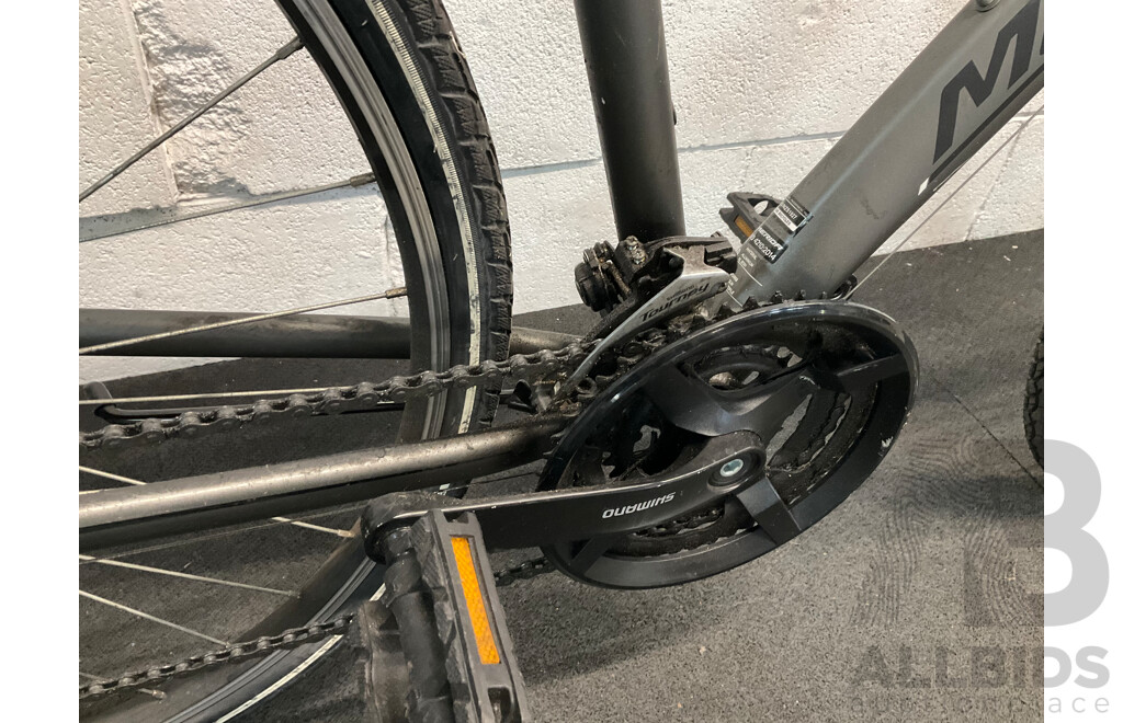 MERIDA CROSSWAY Bike ( with Customized Handlebars )