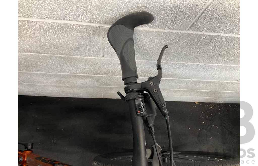 GIANT Talon Mountain Bike