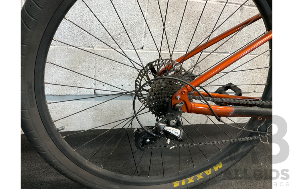 GIANT Talon Mountain Bike