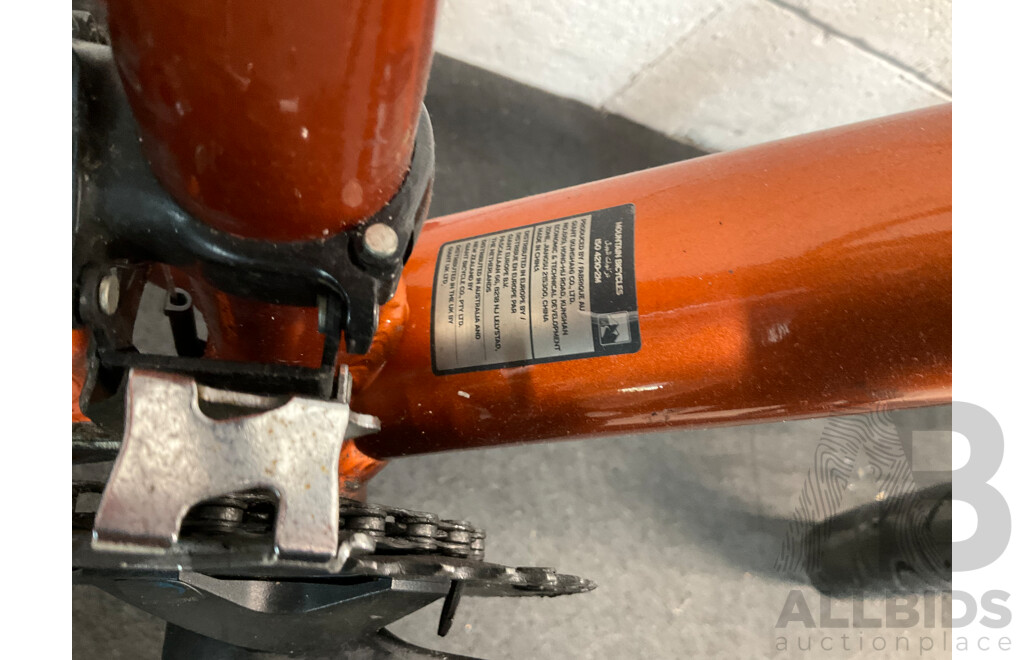 GIANT Talon Mountain Bike