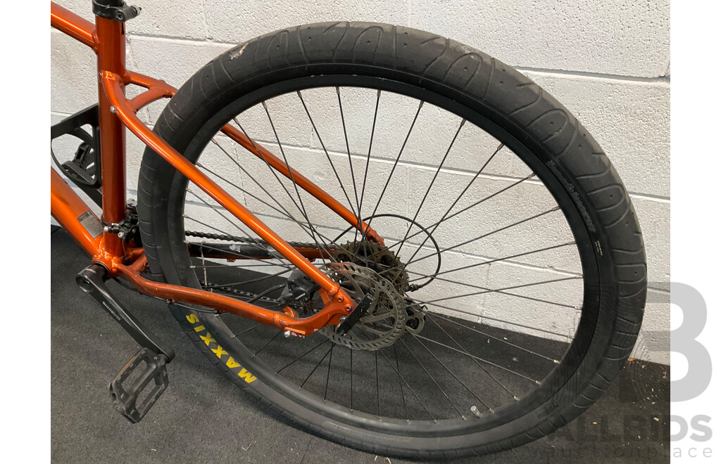 GIANT Talon Mountain Bike