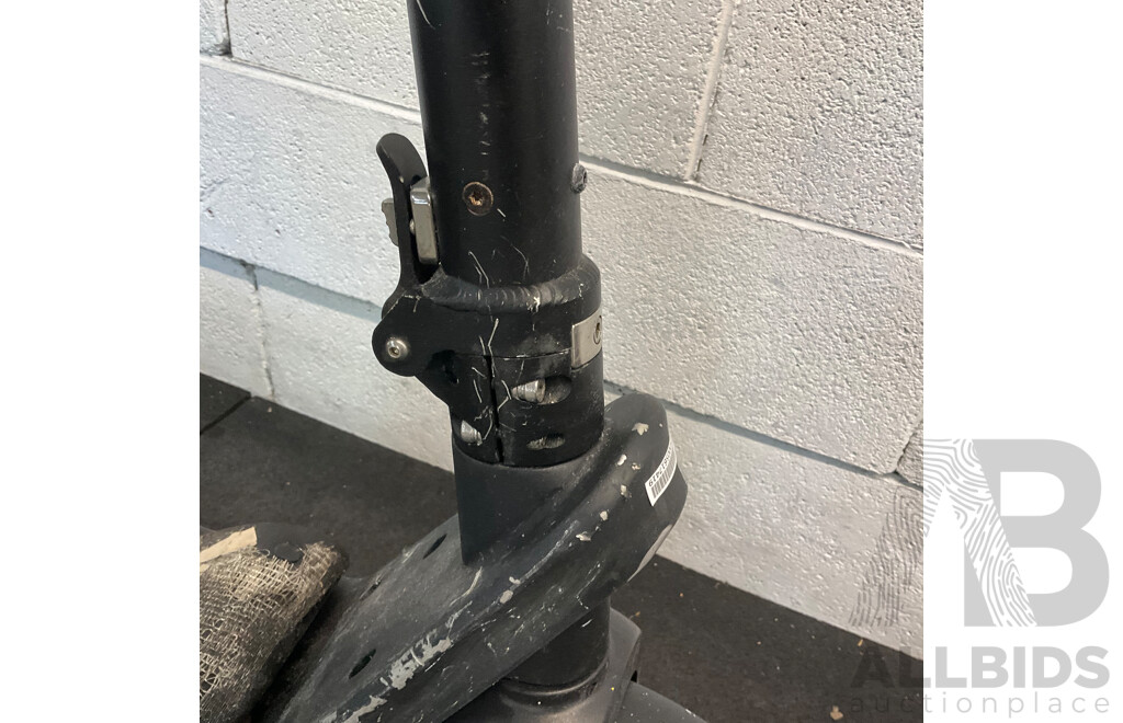 MEARTH Electric Scooter