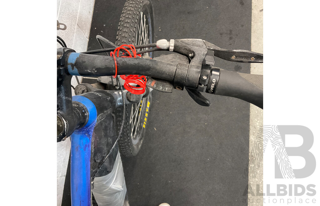 NCM MOSCOW M3 Electric Mountain Bike