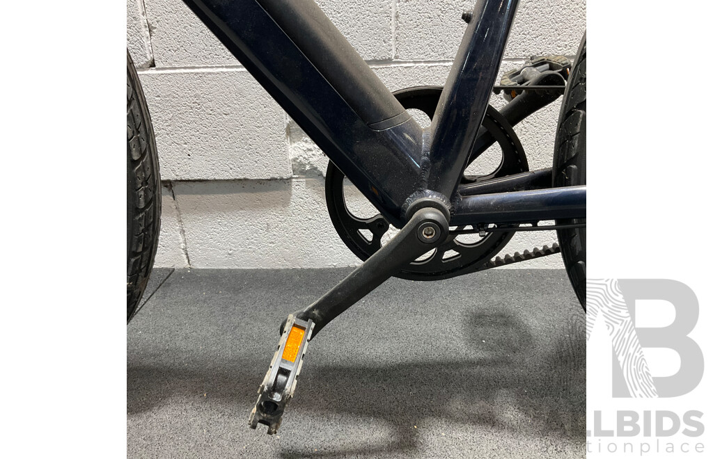 VELECTRIX Newtown Electric Bike