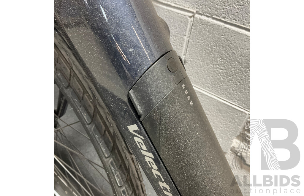 VELECTRIX Newtown Electric Bike