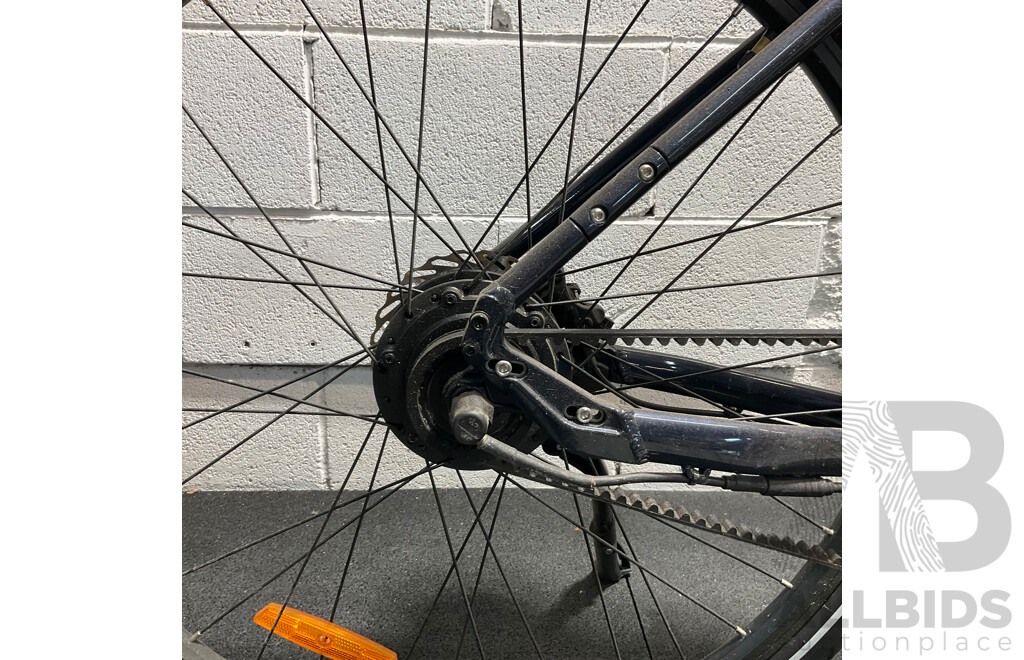 VELECTRIX Newtown Electric Bike