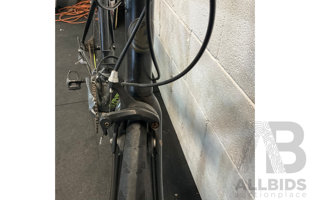 AVANTI Giro 1 Road Bike