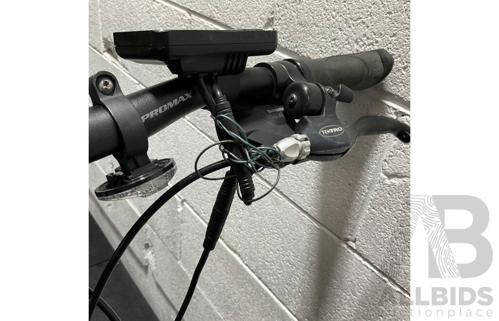 NCM Prague Electric Mountain Bike