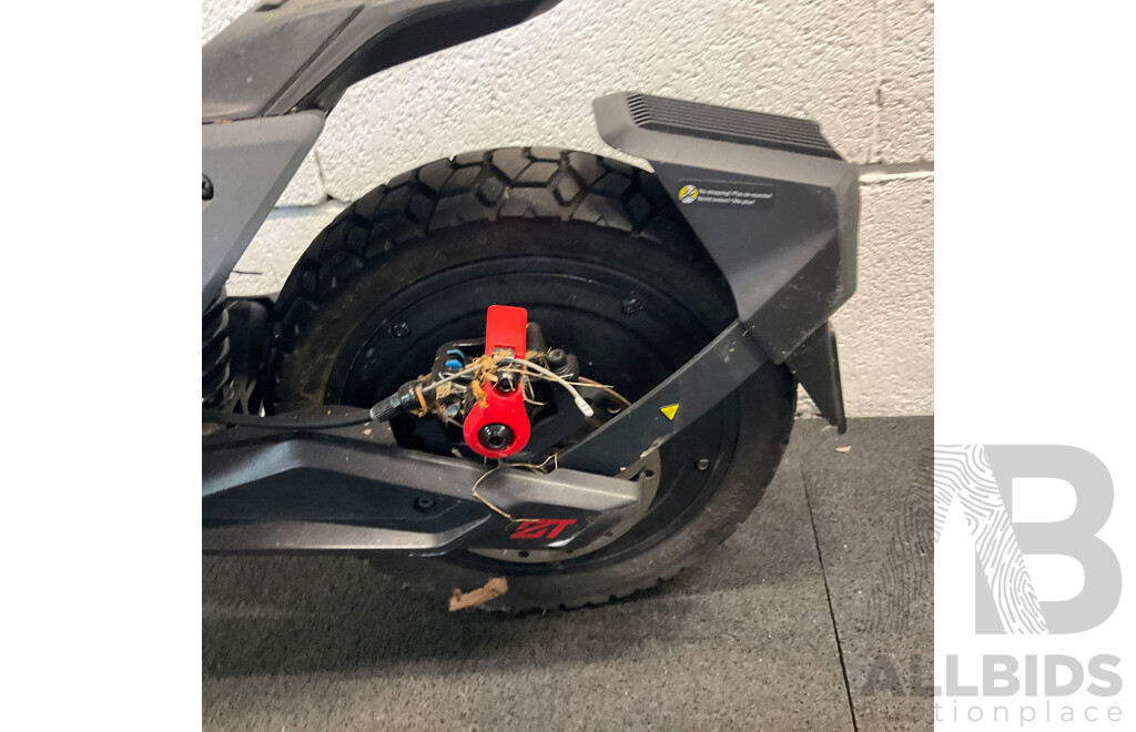 SEGWAY ZT3 Pro Electric Scooter