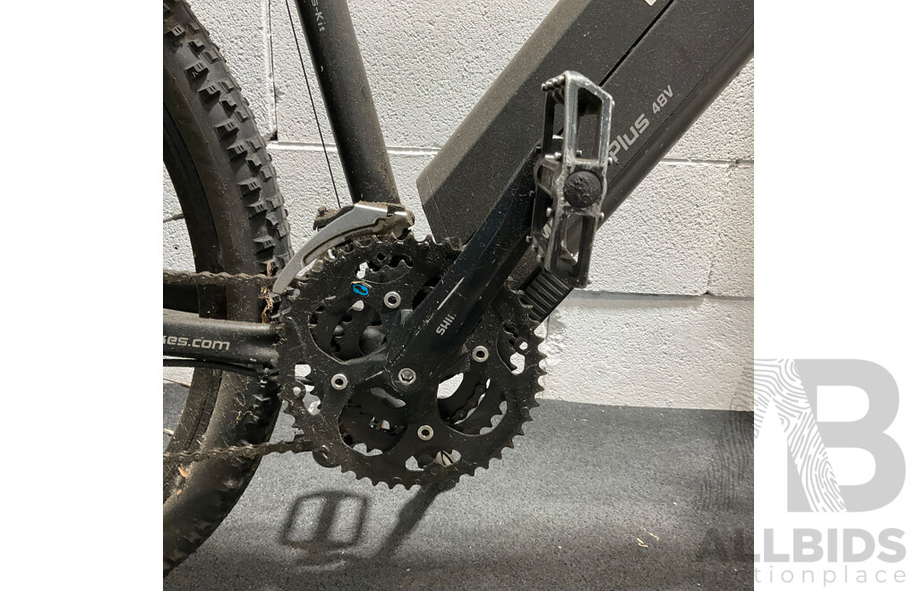 NCM NCM Moscow Plus Electric Mountain Bike