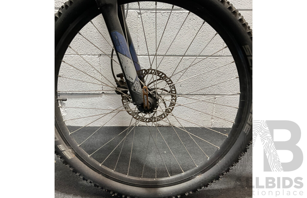 NCM NCM Moscow Plus Electric Mountain Bike