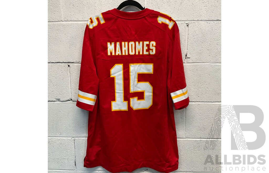 NIKE Kansas City Chiefs Home Limited Jersey - Patrick Mahomes - Men's NFL Jersey Size L