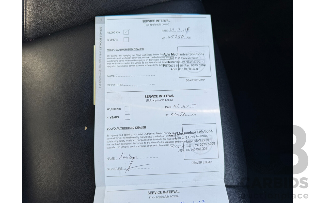 08/2014 Volvo V40 T4 LUXURY FWD M MY14 5D Hatchback White 2.0L