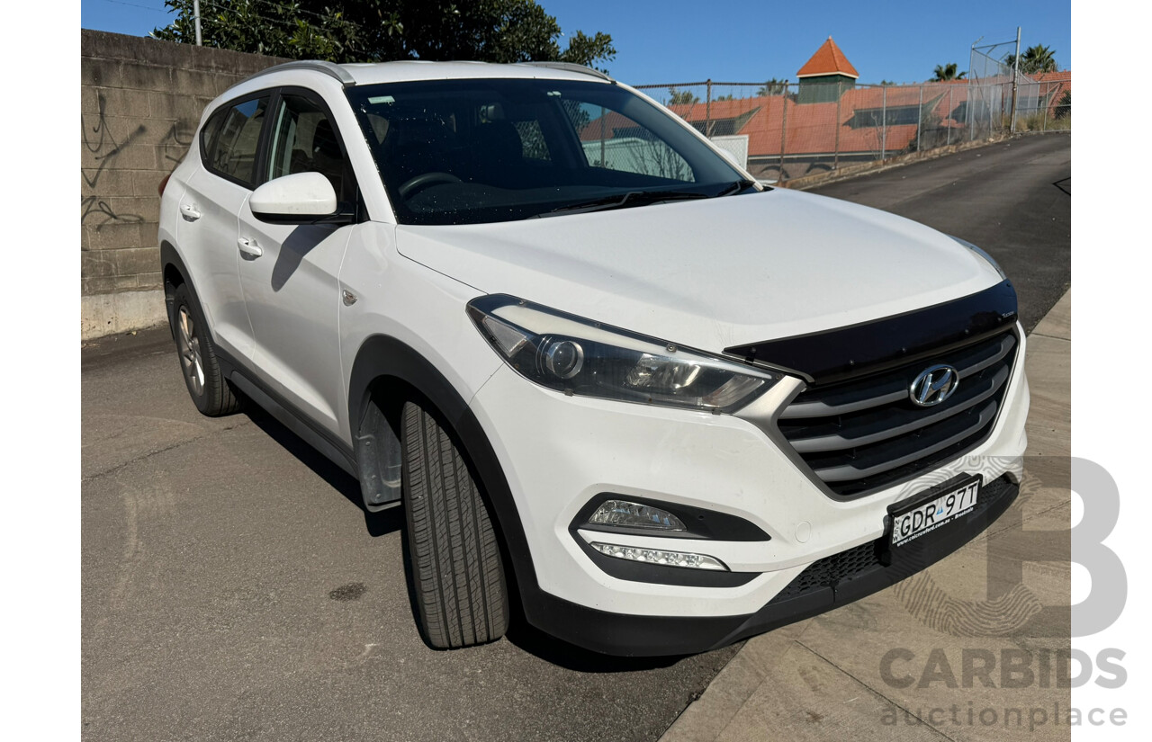 08/2017 Hyundai Tucson ACTIVE R-SERIES (AWD) AWD TL2 MY18 4D Wagon White Turbo Diesel 2.0L