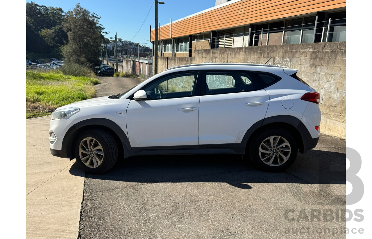 08/2017 Hyundai Tucson ACTIVE R-SERIES (AWD) AWD TL2 MY18 4D Wagon White Turbo Diesel 2.0L