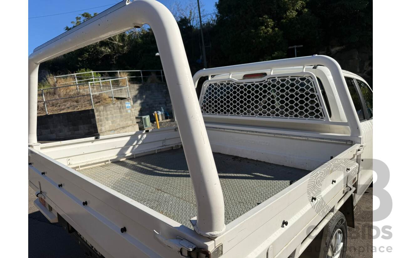 07/2014 Volkswagen Amarok TDI400 HIGHLINE (4x4) 4x4 2H MY13 Dual Cab Utility White Turbo Diesel 2.0L