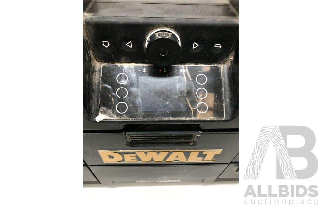 DeWalt Cordless DAB Digital Jobsite Radio