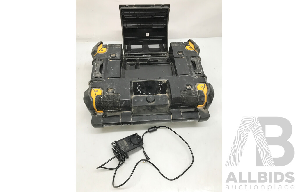 DeWalt Cordless DAB Digital Jobsite Radio