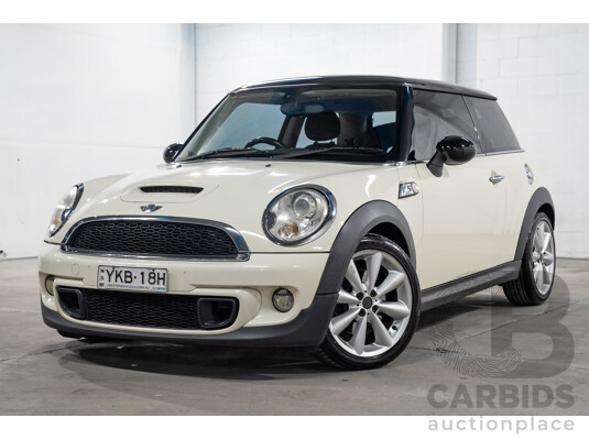 12/2010 Mini Cooper S R56 MY11 2d Hatchback Pepper White 1.6L