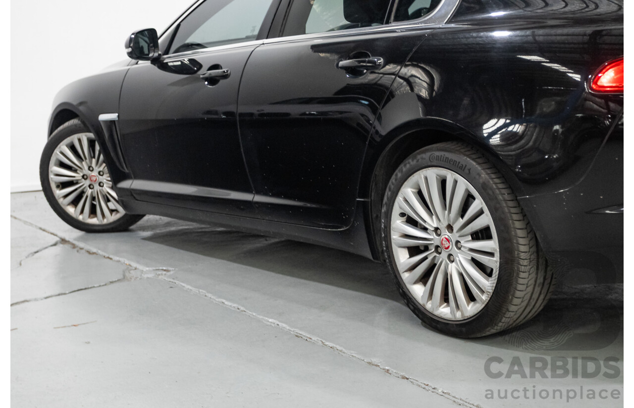 10/2013 Jaguar XF 2.0 Luxury (RWD) MY13 4D Sedan Ultimate Black Metallic Turbo 2.0L