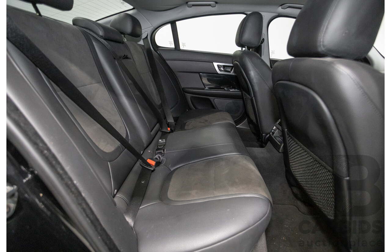 10/2013 Jaguar XF 2.0 Luxury (RWD) MY13 4D Sedan Ultimate Black Metallic Turbo 2.0L