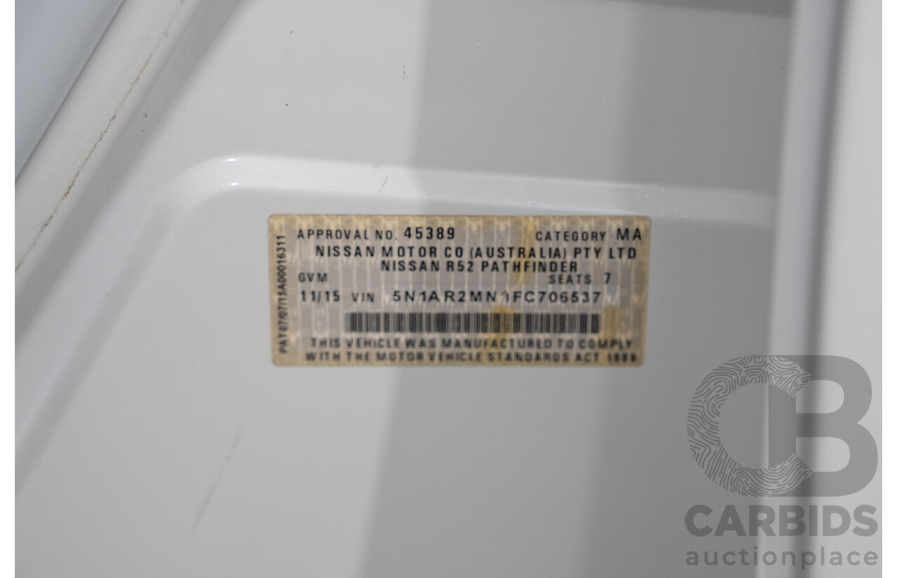 11/2015 Nissan Pathfinder ST R52 4d Wagon White 3.5L