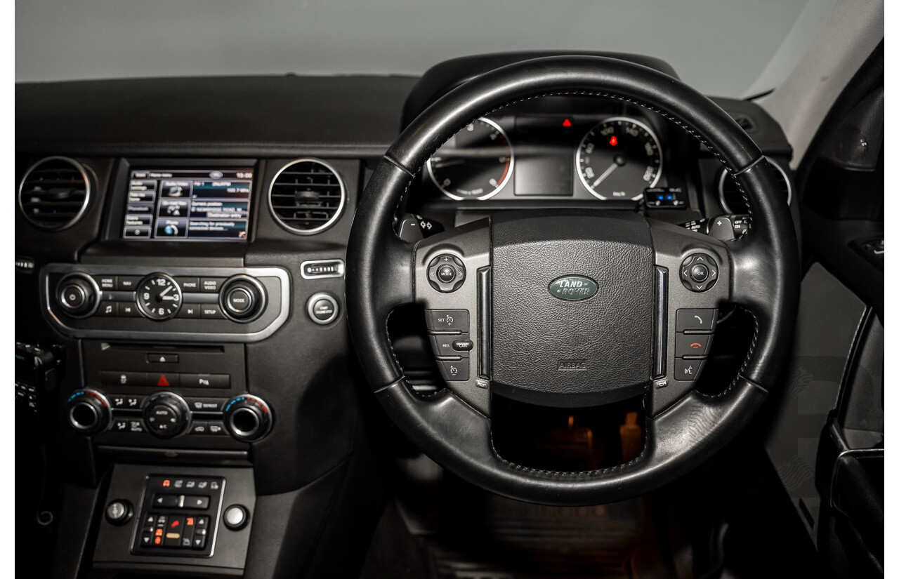 03/2013 Land Rover Discovery 4 3.0 SDV6 HSE (4x4) MY13 4d Wagon White Twin-turbo Diesel 3.0L