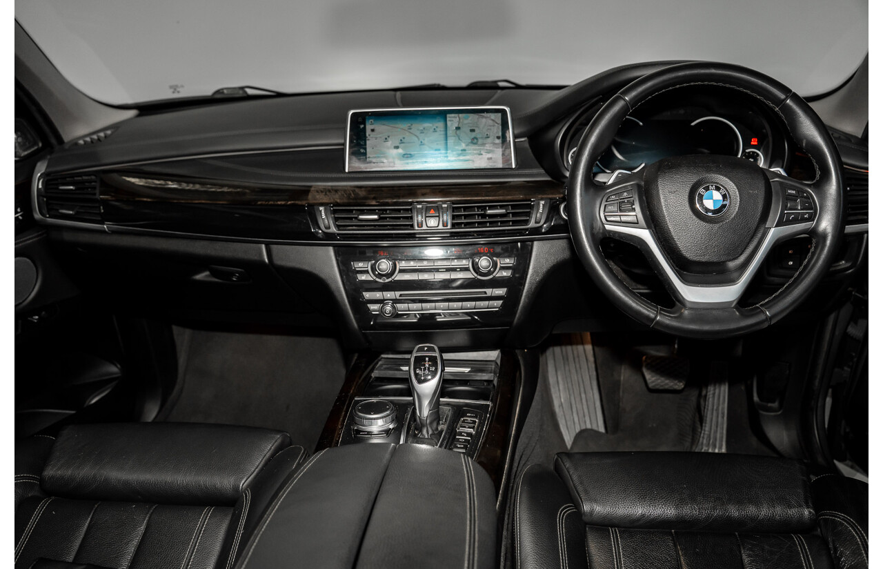 04/2019 BMW X5 xDrive 50i (AWD) F15 MY18 4d Wagon Grey Twin turbo 4.4L