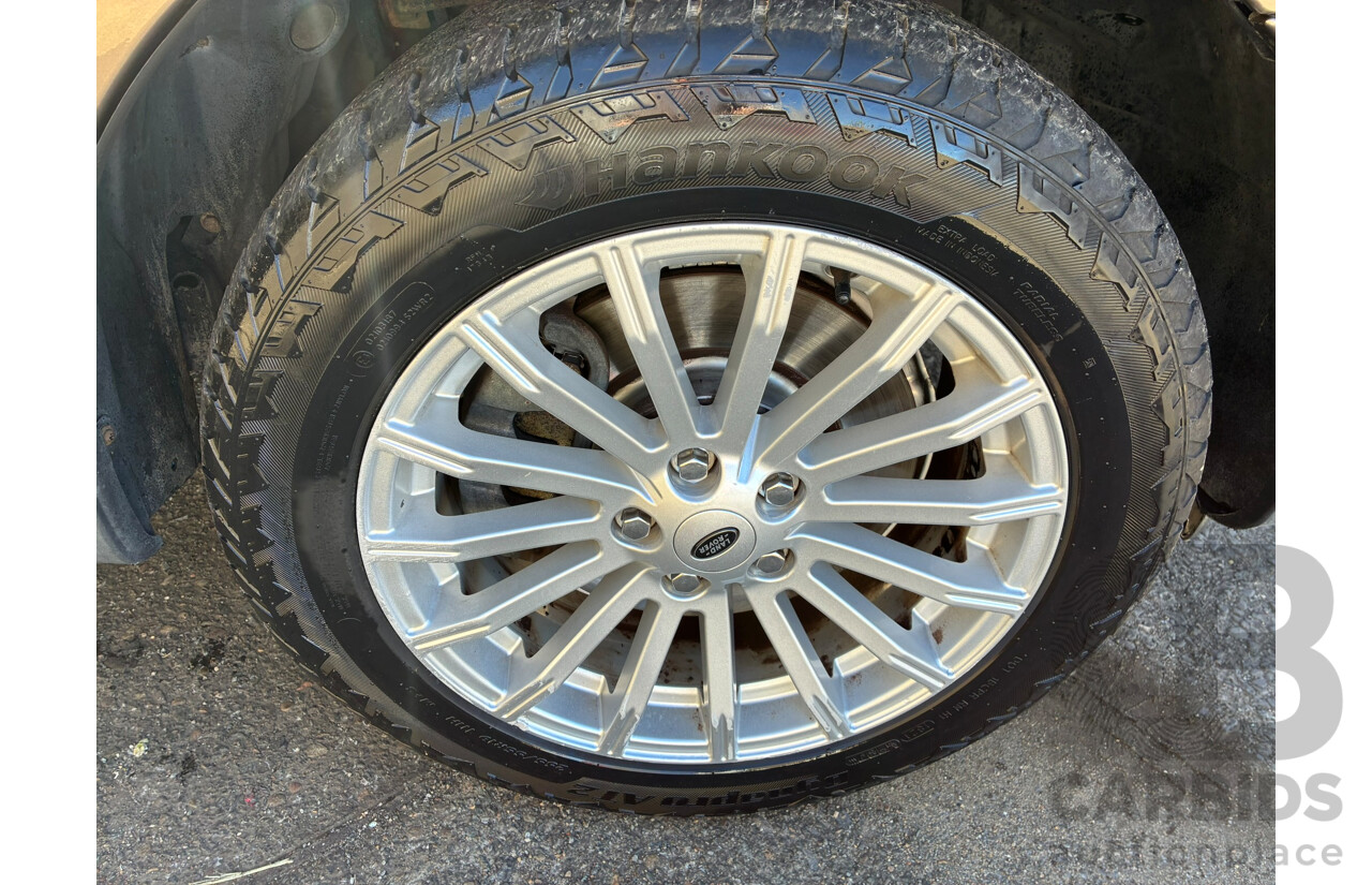 03/2011 Range Rover Sport 3.0 TDV6 (4x4) MY11 4d Wagon Bronze Twin-turbo Diesel 3.0L