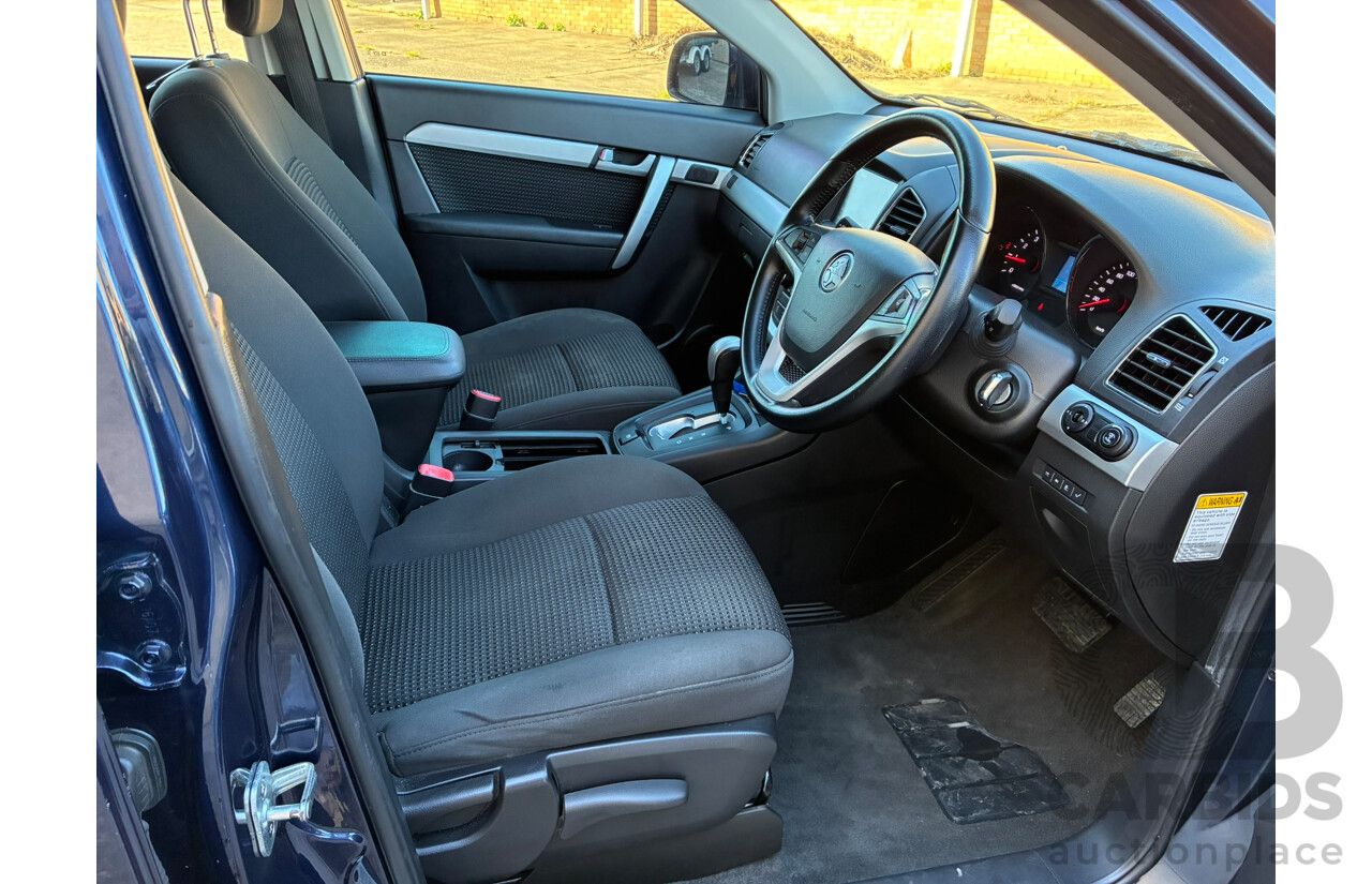 03/2016 Holden Captiva 5 LS CG MY16 4d Wagon Blue 2.4L