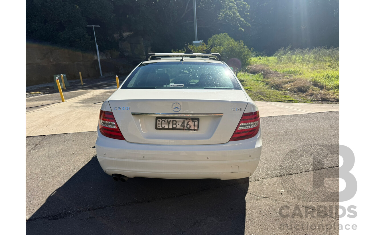 08/2011 Mercedes-Benz C200 CDI BE RWD W204 MY11 4D Sedan White Turbo Diesel 2.1L