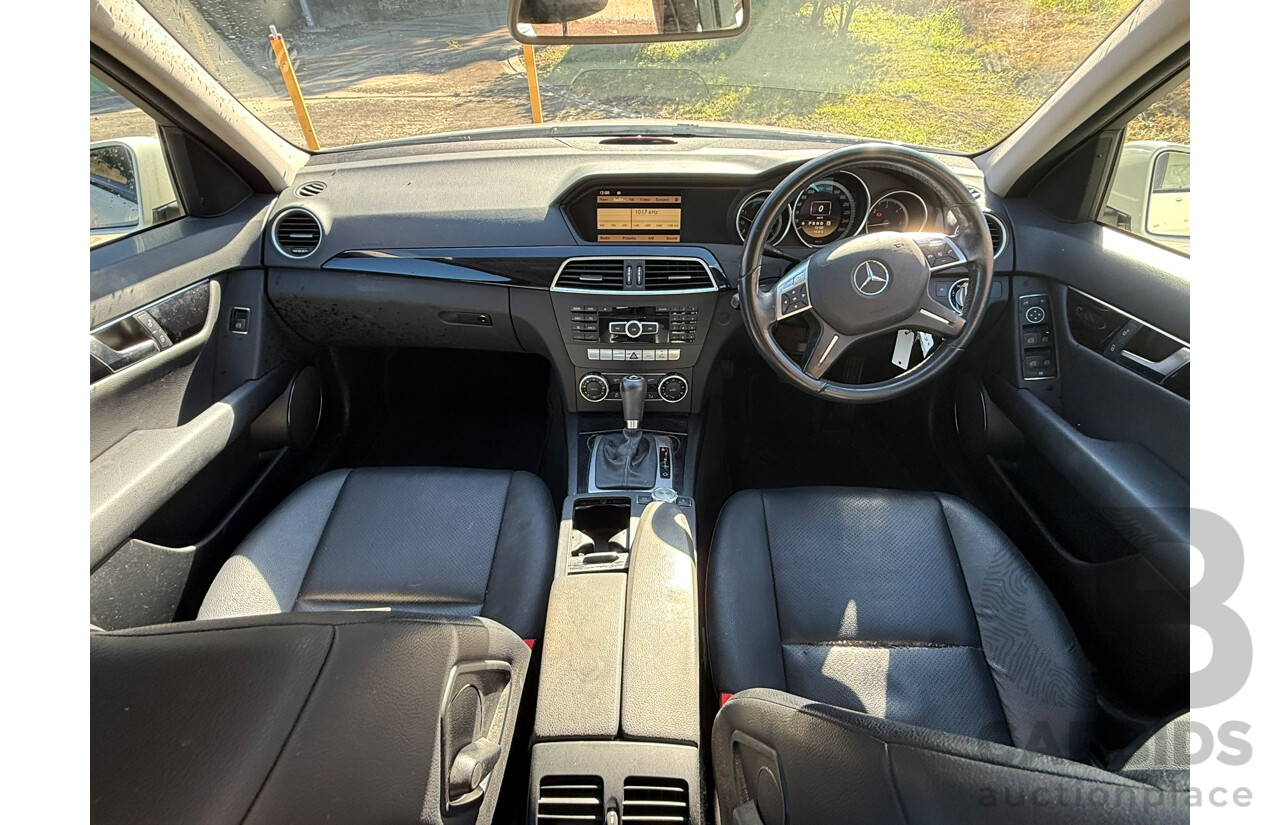 08/2011 Mercedes-Benz C200 CDI BE RWD W204 MY11 4D Sedan White Turbo Diesel 2.1L