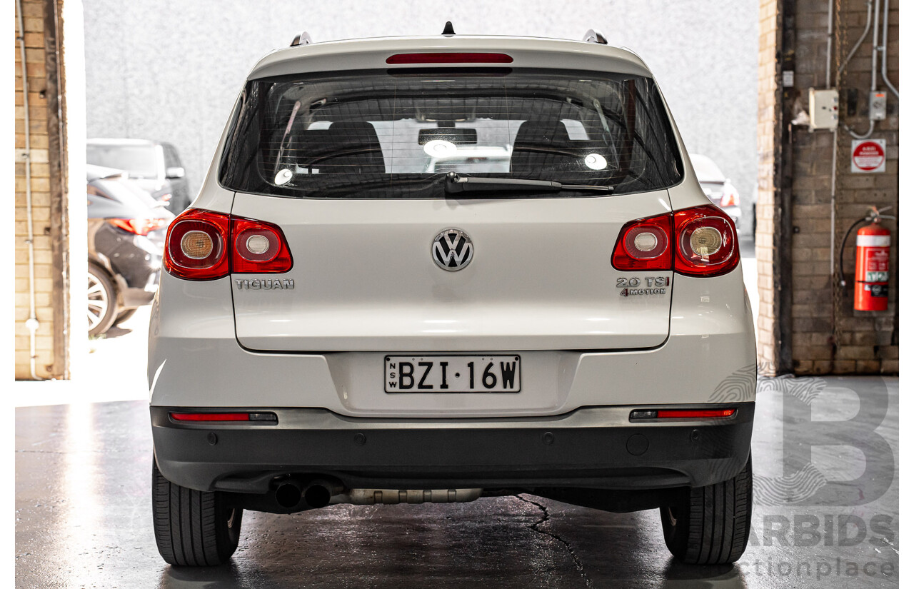07/2011 Volkswagen Tiguan 125 TSI (4x4) 5NC MY11 4d Wagon White Turbo 2.0L
