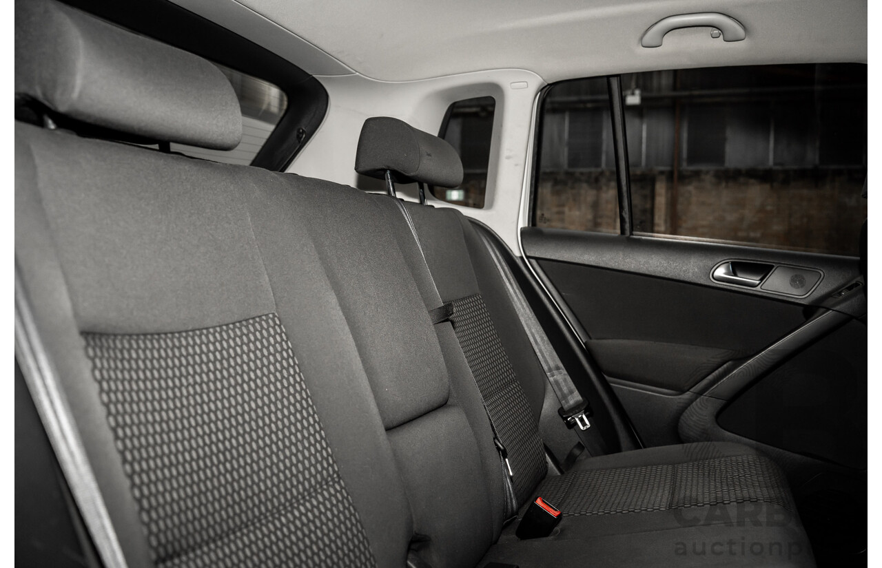 07/2011 Volkswagen Tiguan 125 TSI (4x4) 5NC MY11 4d Wagon White Turbo 2.0L