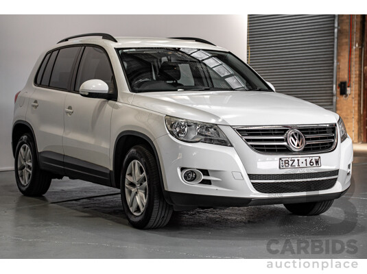 07/2011 Volkswagen Tiguan 125 TSI (4x4) 5NC MY11 4d Wagon White Turbo 2.0L